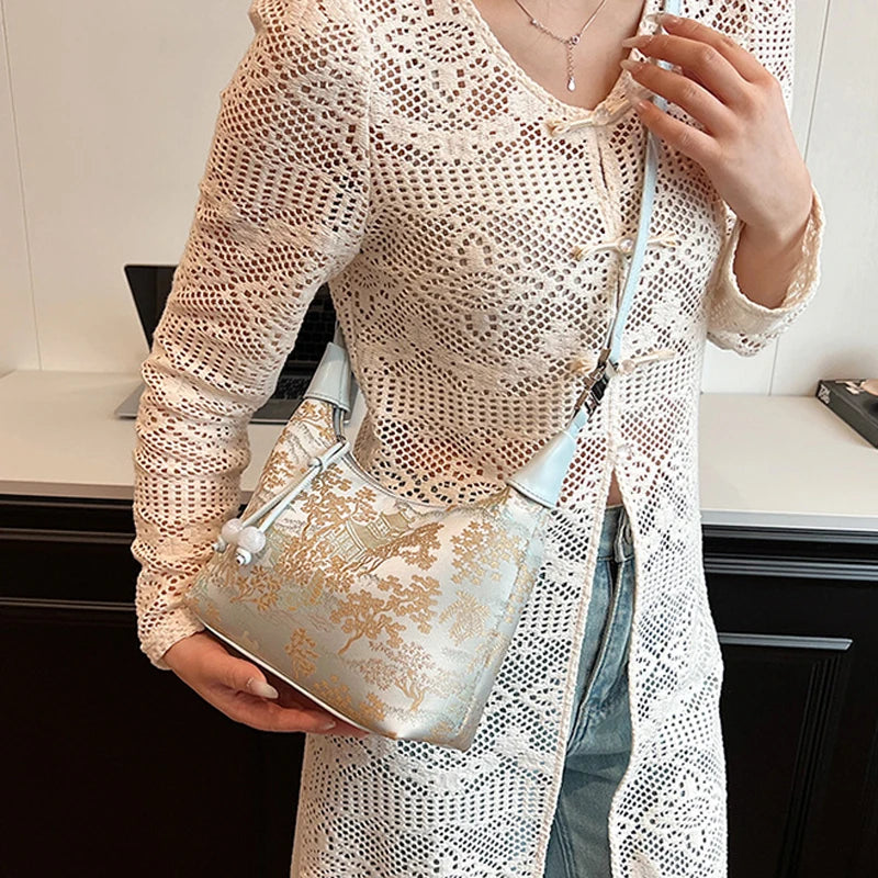 Fashionable Chinese Embroidery Handbag Brand Versatile Shoulder Bag 2026 New Chinese Style Tote Bag Trend Designer Travel Wallet
