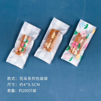 200Pcs 9x4cm Happy New Year Nougat Candy Sugar Bags Handmade DIY Gift Plastic Machine Sealed Packing