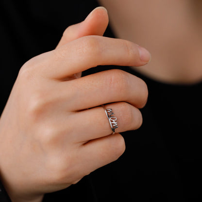 Skyrim Letter Mom Ring Women's Stainless Steel Minimalist Finger Rings 2026 New Fashion Jewelry Mother's Day Gift Wholesale