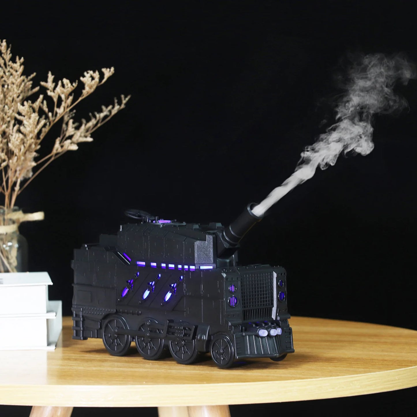 Mini Tank Shape Aromatherapy Diffuser Desktop Essential Oils Difusor Smoke Ring Spray Ultrasonic Air Humidifier with LED Lamp