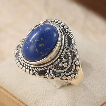 Vintage Gorgeous Inlaid Oval Synthetic Lapis Lazuli Hand Carved Ring for Women Exquisite Fashion Banquet Silvery Plated Jewelry