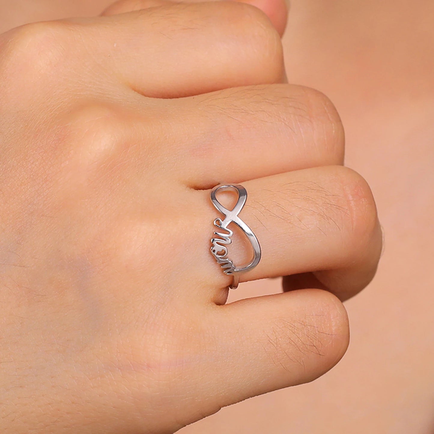 COOLTIME MOM Letters Infinite Love Symbol Ring Mum Women Stainless Steel Finger Ring Fashion Jewelry Mother's Day Gift Wholesale