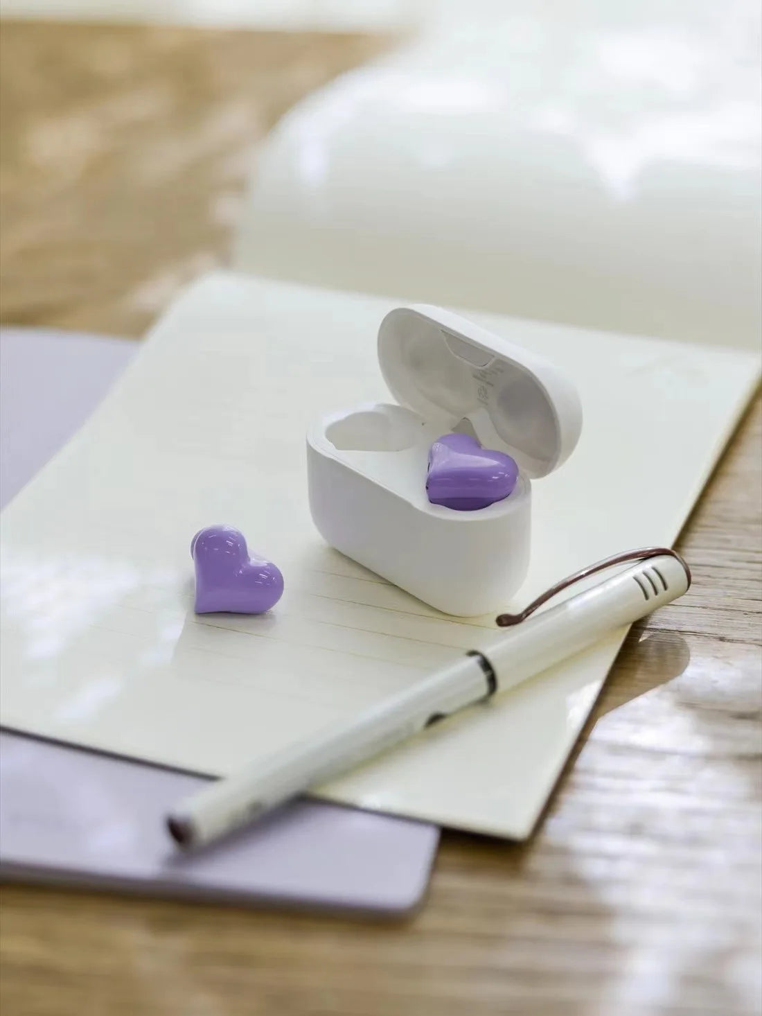 Bluetooth 5.3 Wireless Headphones Heart Shaped Earphones Woman HiFi Music Heart Earbuds Headset Fashion High Quality Girl Gifts