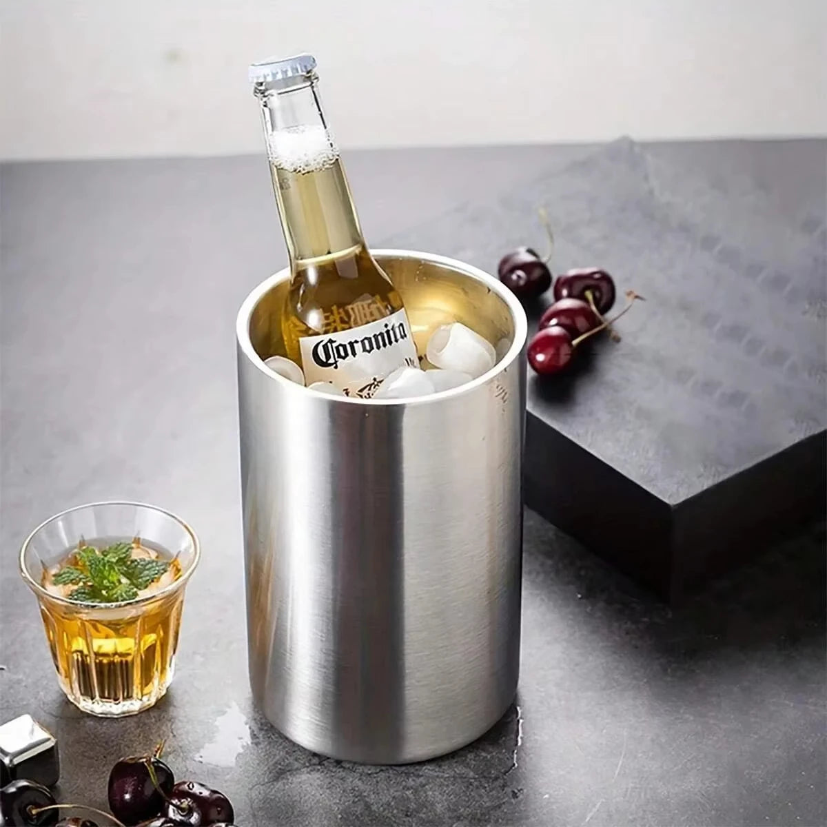 1600ML Ice Bucket- Double Stainless Steel Insulated Durable Portable Summer Drinks Champagne Beer for Outdoor Picnics Bar Events