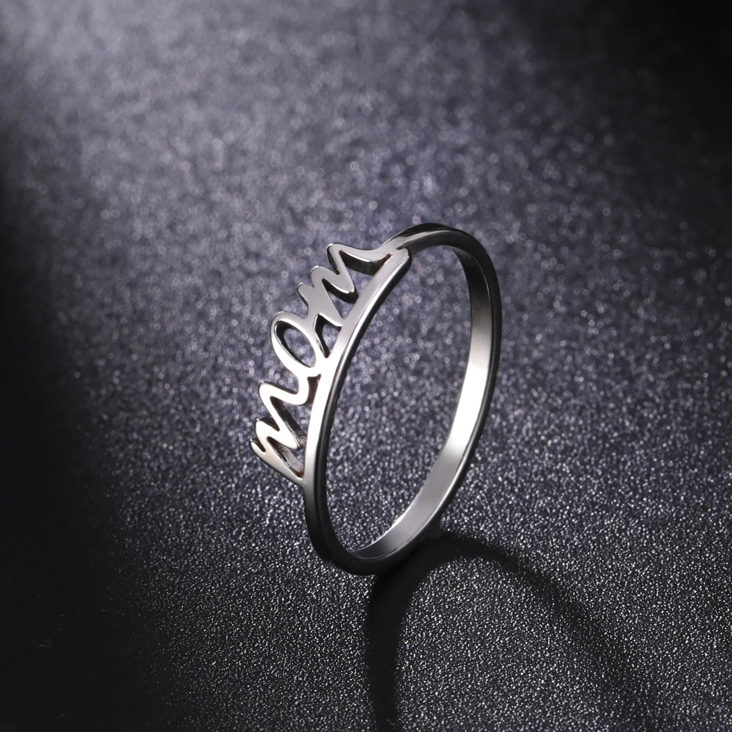 Skyrim Letter Mom Ring Women's Stainless Steel Minimalist Finger Rings 2026 New Fashion Jewelry Mother's Day Gift Wholesale