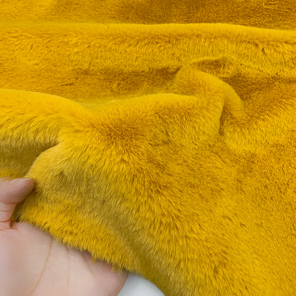 1Pcs 50/80/160cm Faux Rabbit Fur Fabric 100% Polyester 10mm Pile Super Soft Plush Fabric For Handmade Stuffed Toys Sewing Fabric
