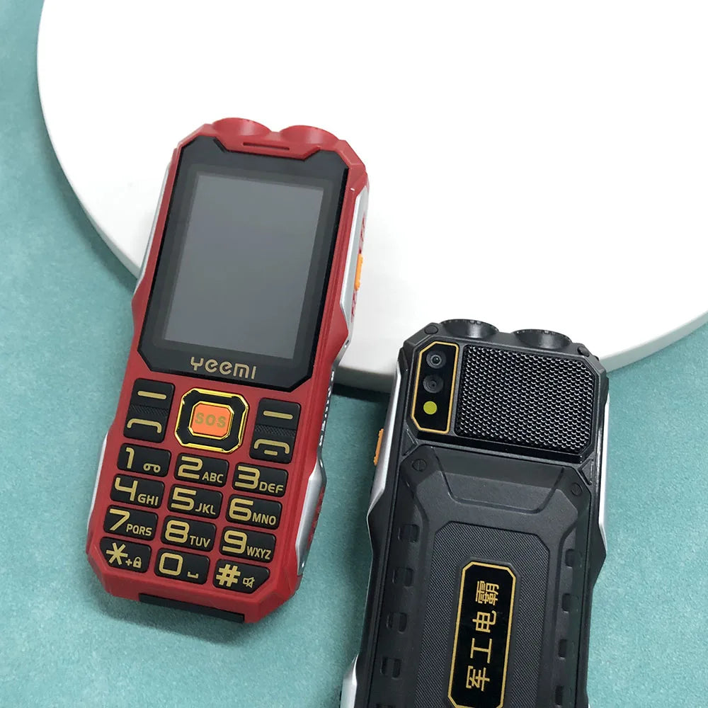 YEEMI Q8 GSM 2G Rugged Phone Big Battery Dual Flashlight 2.4inches HD Screen Dual SIM Mobile Phone Large Button Cellphone