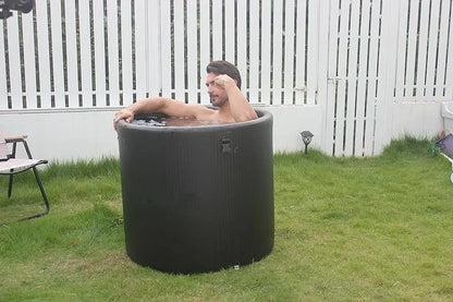 Portable Ice Bath and Fitness Tub with Inflatable Brushed Design for Athlete Training and Cooling Recovery Use